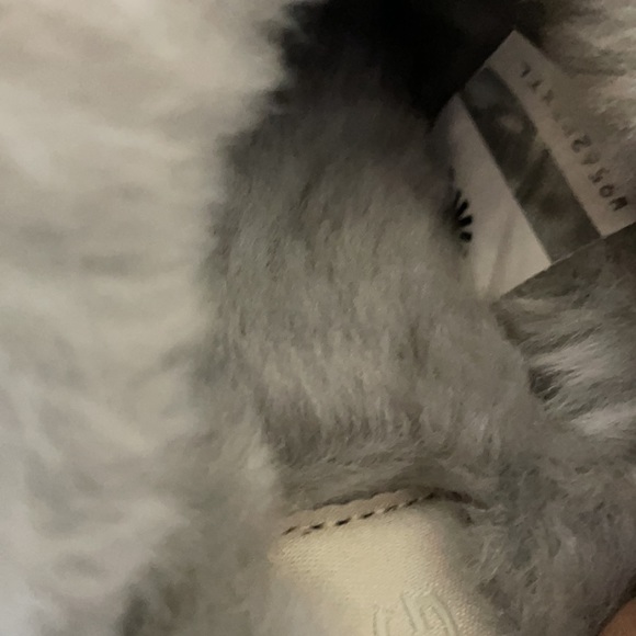 UGG SLIPPERS - Picture 6 of 10